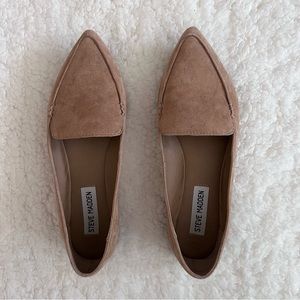 Steve Madden Feather flats camel suede